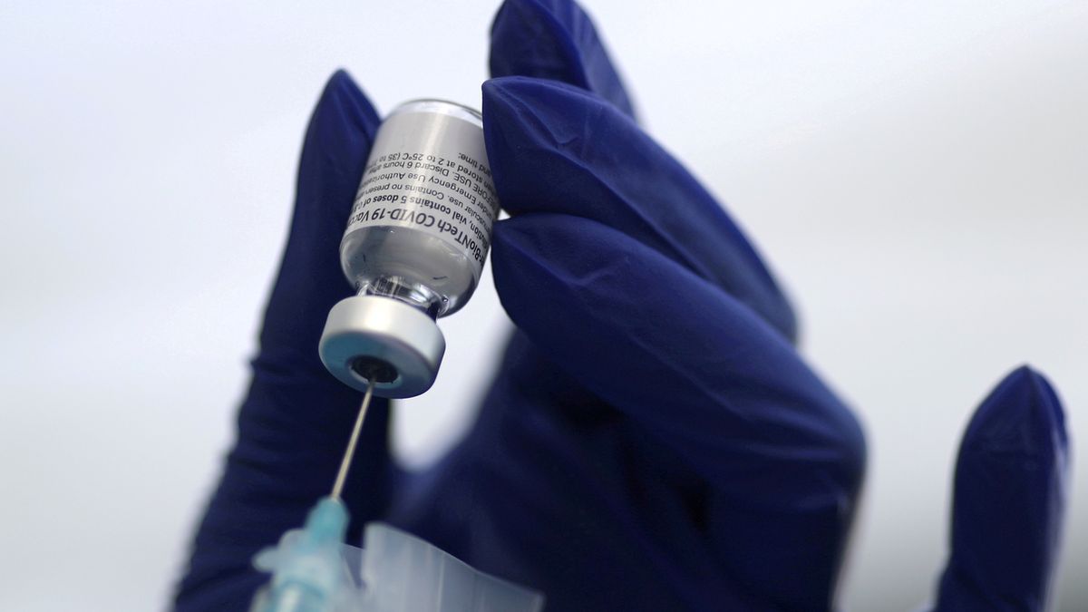 Izrael začne očkovat třetí dávky vakcíny